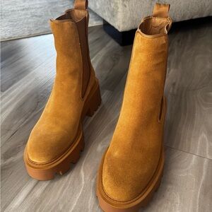 Zara Women's Chelsea Boots